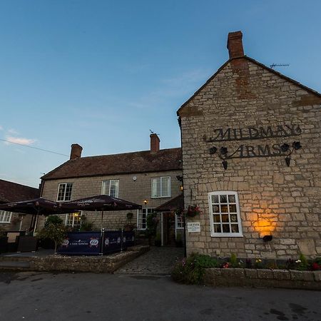 Mildmay Arms Queen Camel Exterior photo